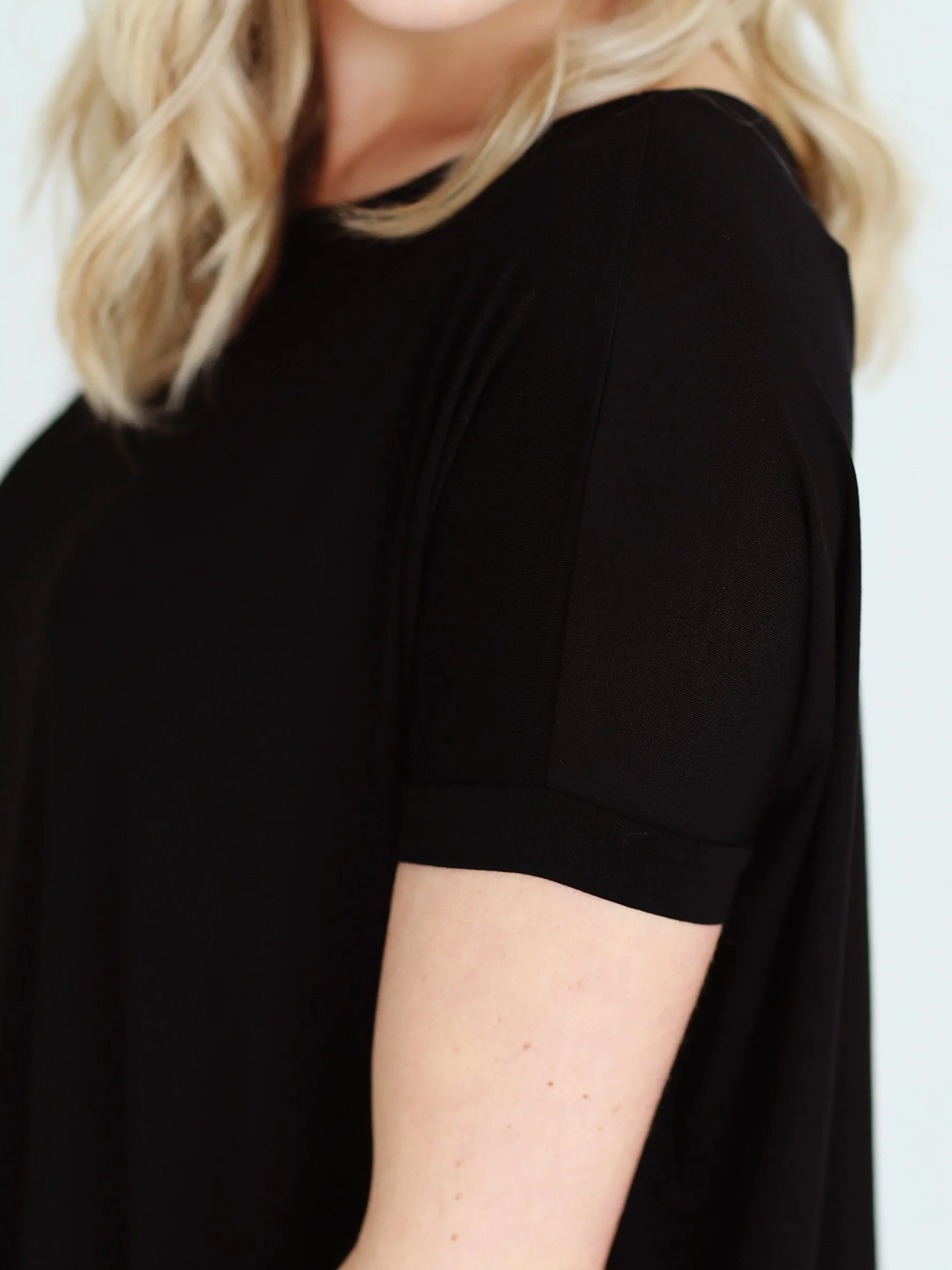 Black Short Sleeve Top