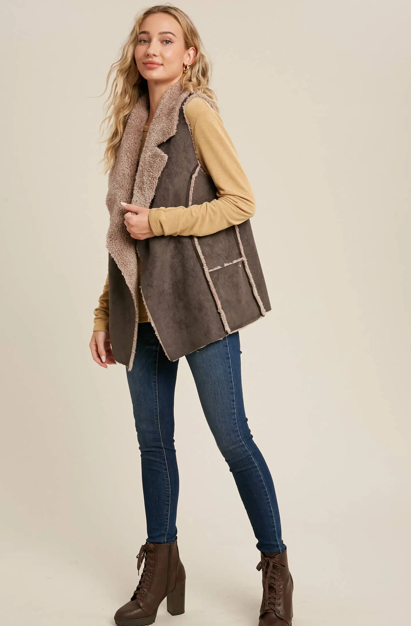 Bluivy Shearling Faux Fur Suede Vest