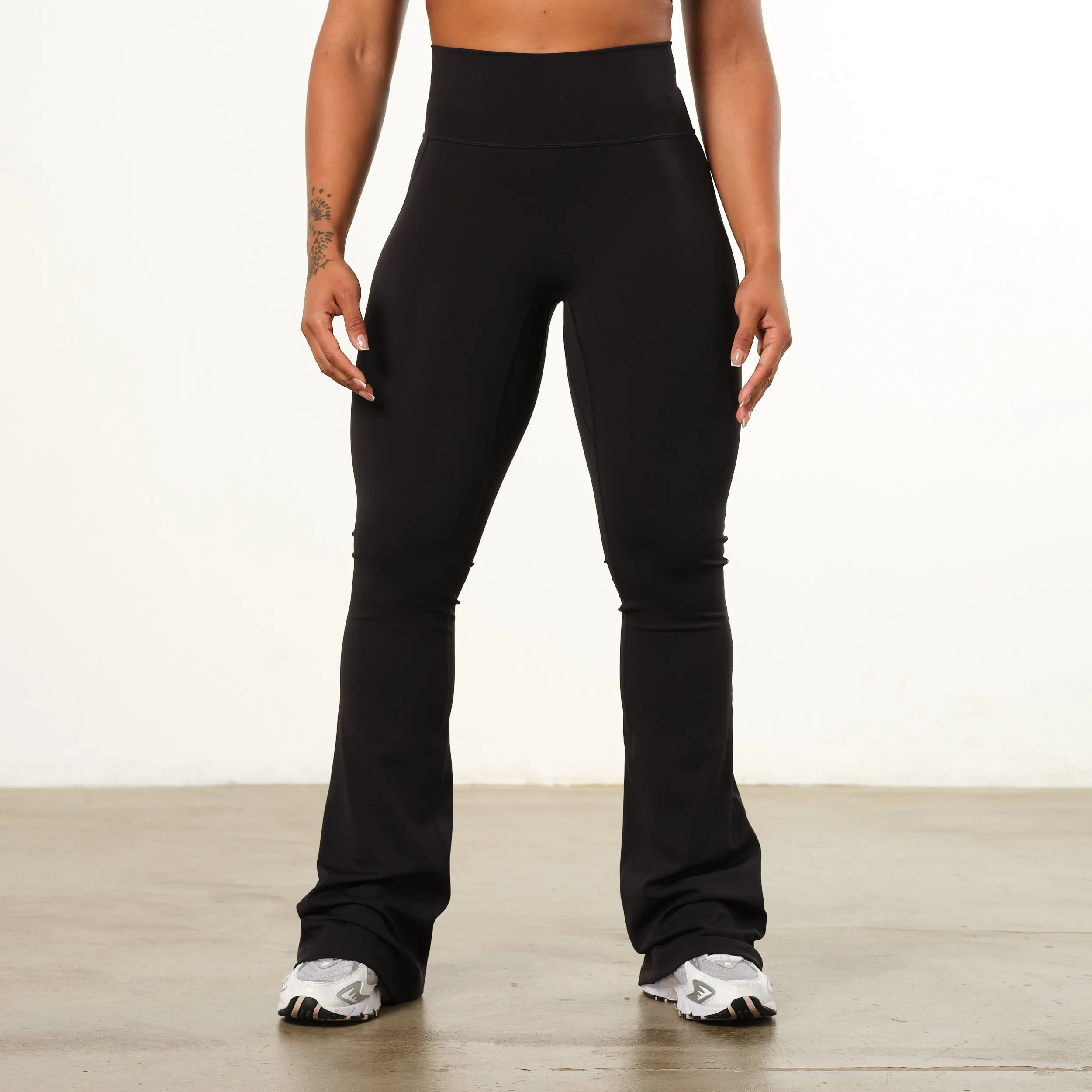 Vanquish Enhance Black High-Waist Flared Leggings